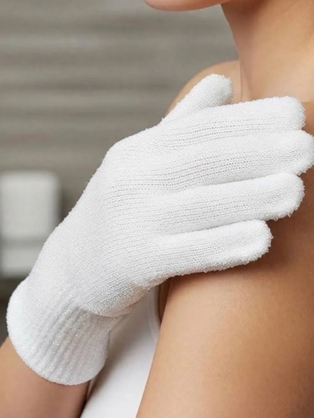 💞 New White Double-Sided Exfoliating Shower Glove